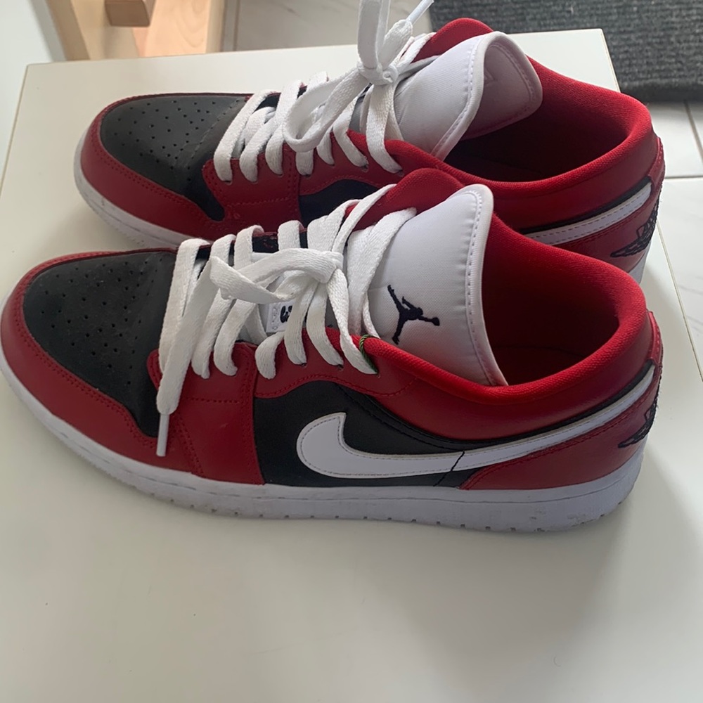 Jordan 1